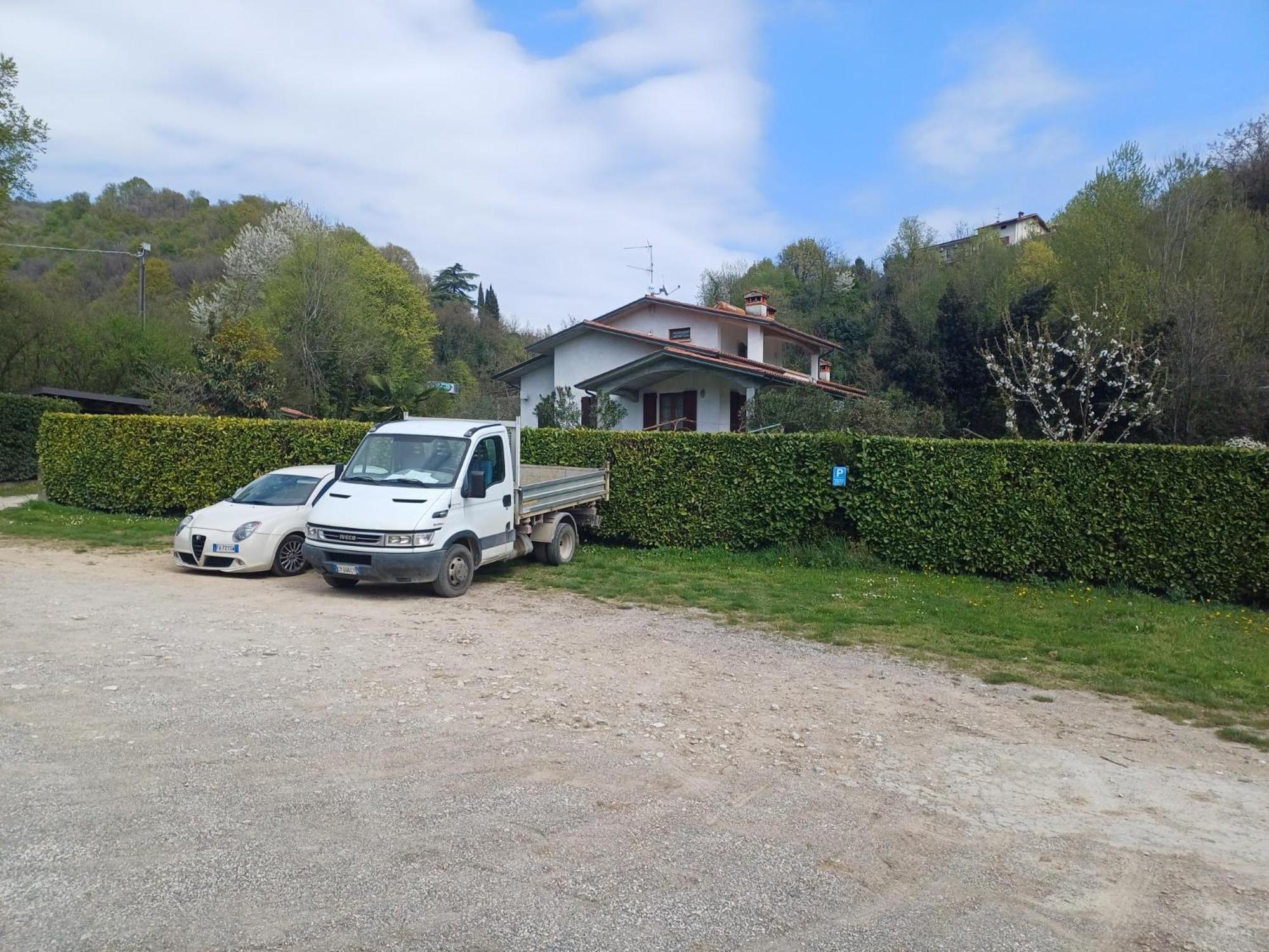Cascina Legnago Trilocale A 6 Chilometri Da Salo' Apartment Villanuova sul clisi Bagian luar foto