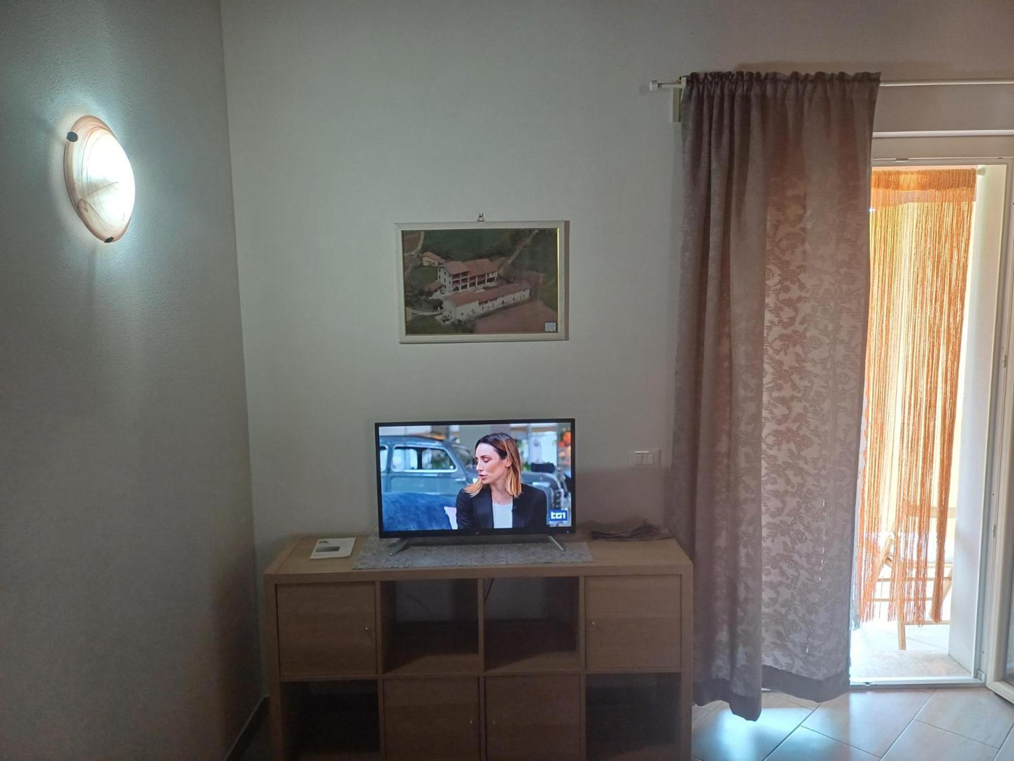 Cascina Legnago Trilocale A 6 Chilometri Da Salo' Apartment Villanuova sul clisi Bagian luar foto